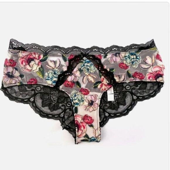 Victorias Secret Very Sexy mesh flower appliqué Cheeky panty - Picture 1 of 5